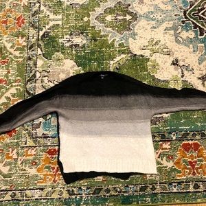 Simply Vera sweater. Petite medium. Cozy and comfy.